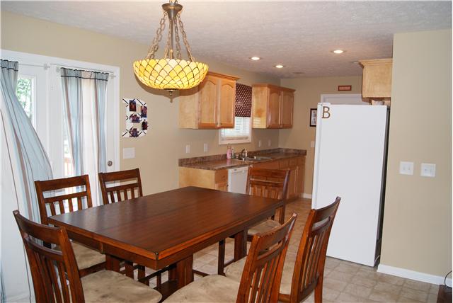 8137 Friendship Road Cross Plains, TN 37049 - Photo 6 of 19