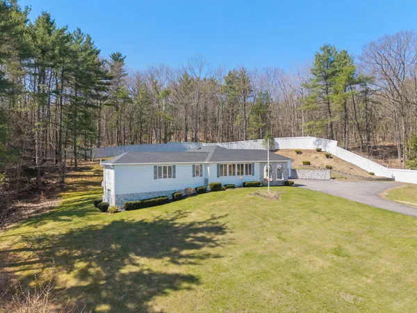 $699,000 | 5 Trix Lane, Biddeford, ME 04005