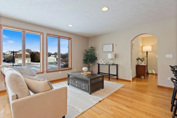 $699,000 | 5 Trix Lane, Biddeford, ME 04005