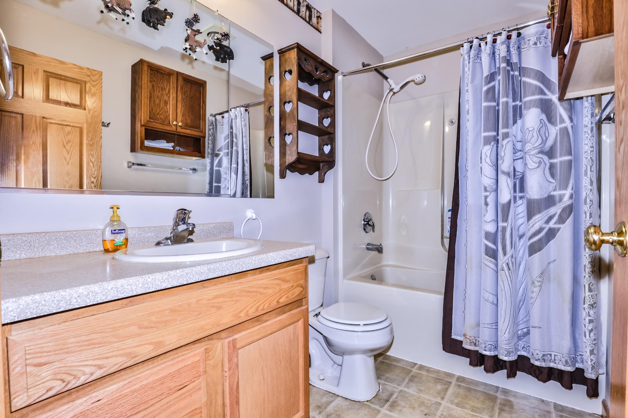 7714 Rustic Lane Eagle River, WI 54521 - Photo 32 of 50 Gallery Image 32