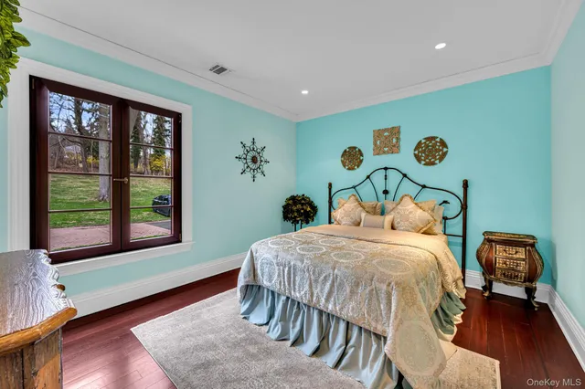 $6,499,000 | 717 A Short Beach Road, St. James, NY 11780