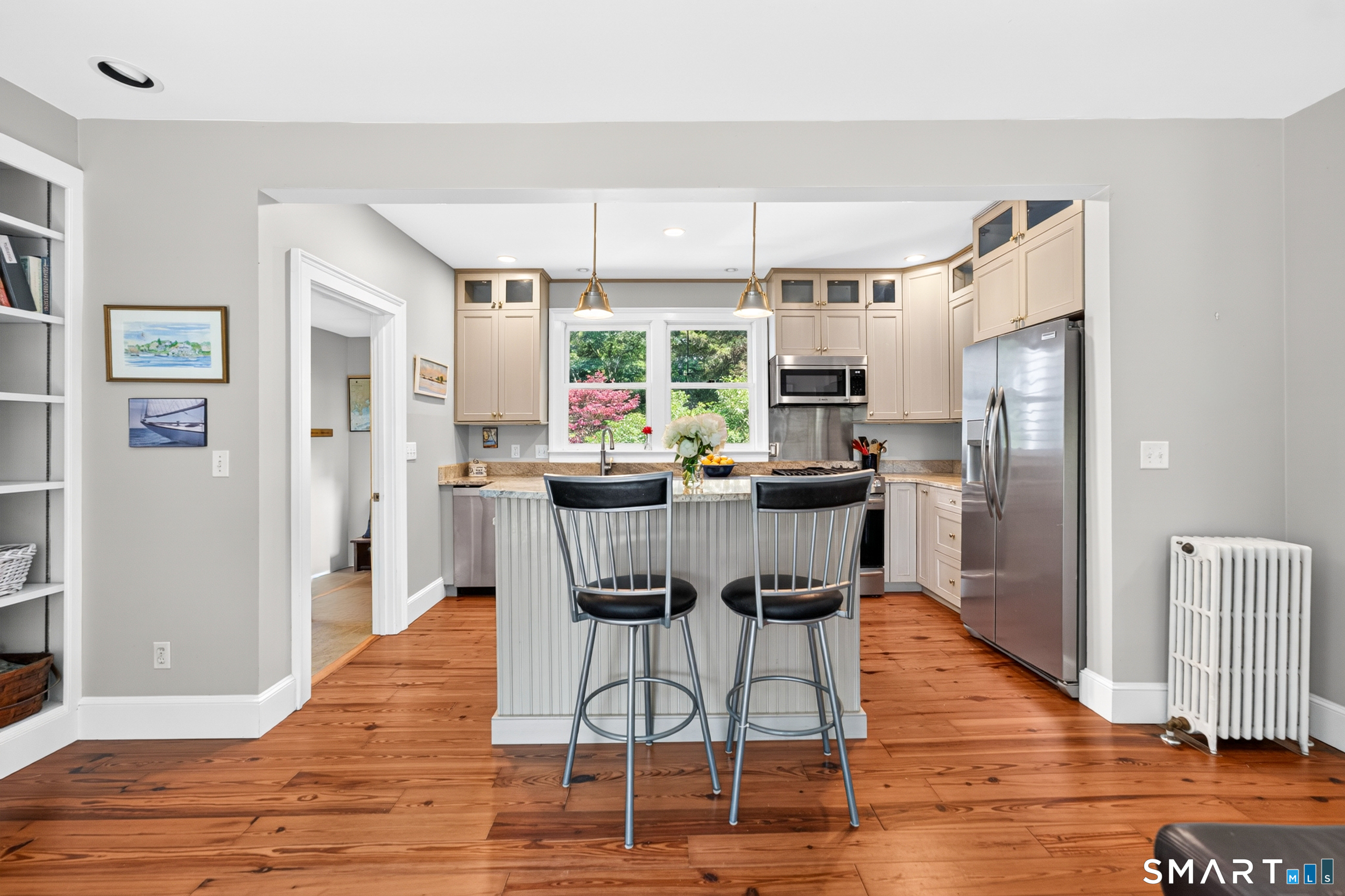 697 Noank Road Groton, CT 06355 - Photo 12 of 39