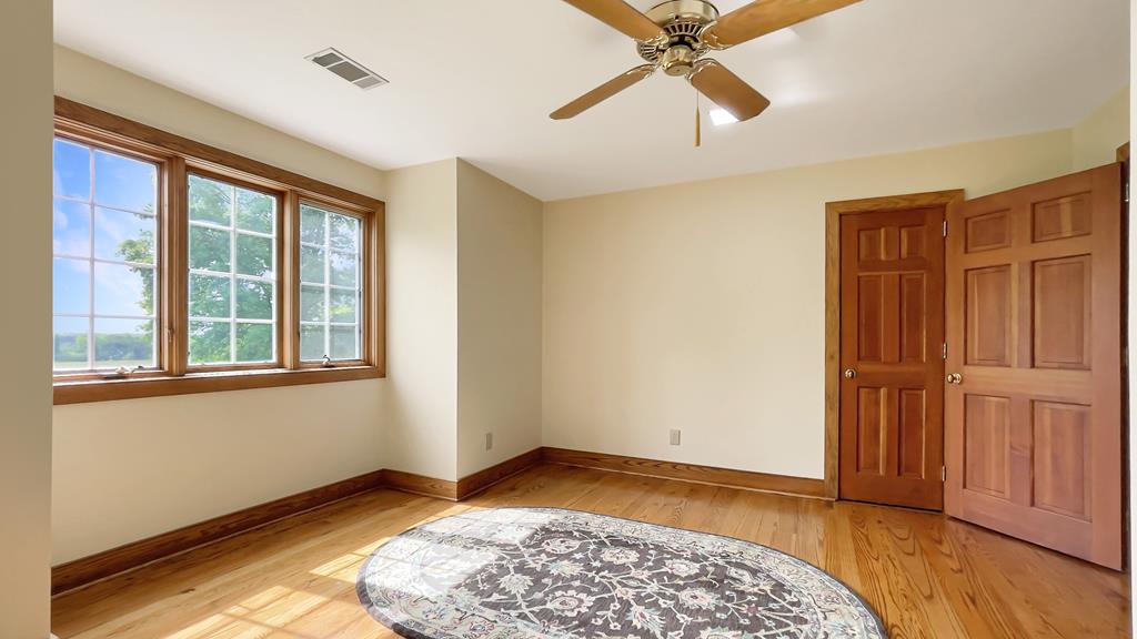 212 Hammond Road Greenwood, SC 29646 - Photo 30 of 40 2nd Floor Bedroom 5
