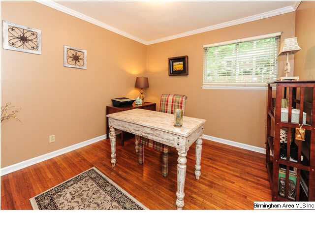 916 South Forrest Drive Birmingham, AL 35209 - Photo 13 of 24