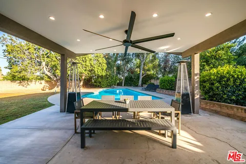 $1,395,000 | 17150 Vintage Street, Northridge, CA 91325