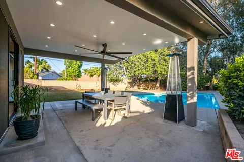 $1,395,000 | 17150 Vintage Street, Northridge, CA 91325