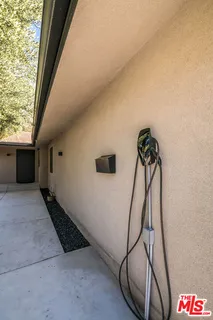 $1,395,000 | 17150 Vintage Street, Northridge, CA 91325
