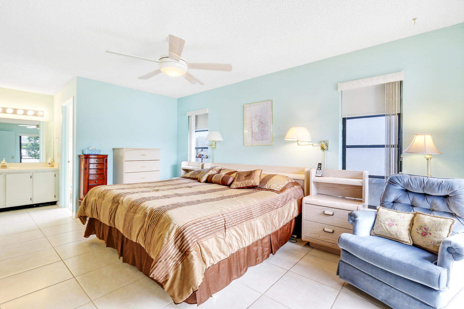 11710 Countryview Lane Boca Raton, FL 33428 - Photo 11 of 17 master bed