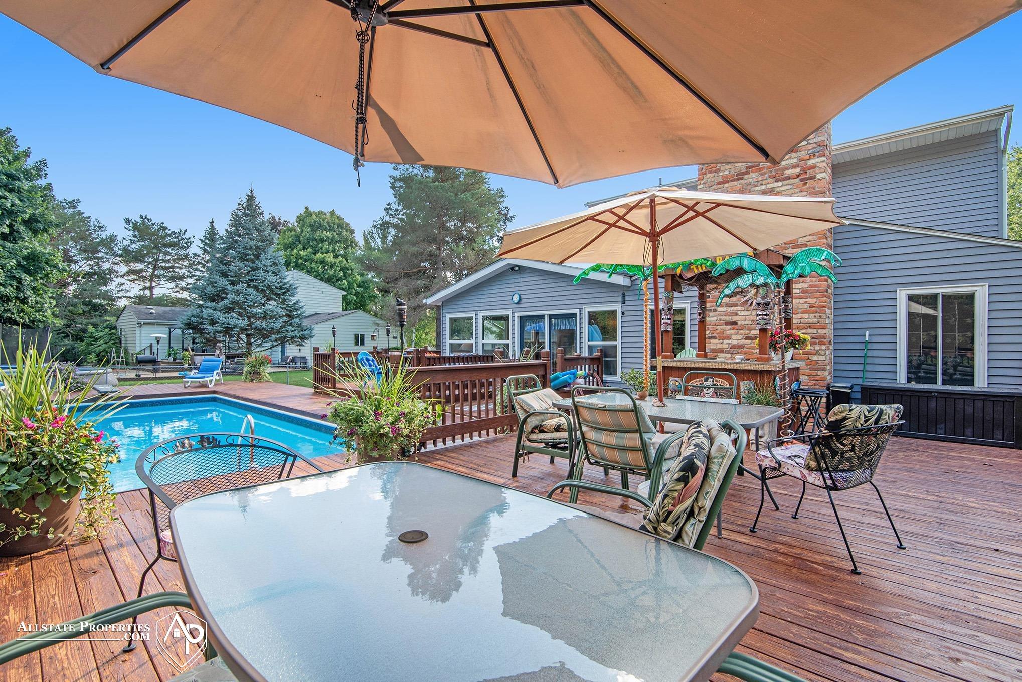 1031 Stonehenge Road Flint, MI 48532 - Photo 28 of 34