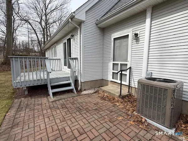 $424,900 | 34 Rose Court, Unit 34, Rocky Hill, CT 06067