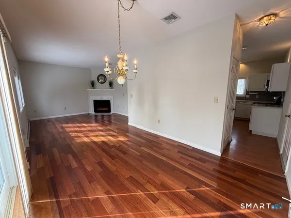 $424,900 | 34 Rose Court, Unit 34, Rocky Hill, CT 06067