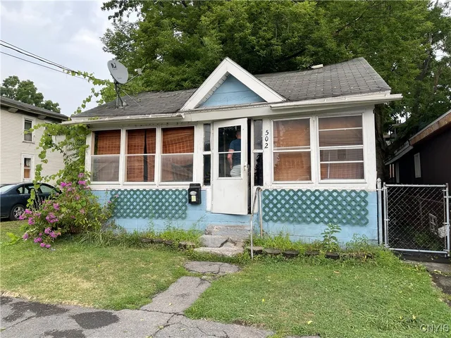 $69,900 | 502 Wolf Street, Syracuse, NY 13208