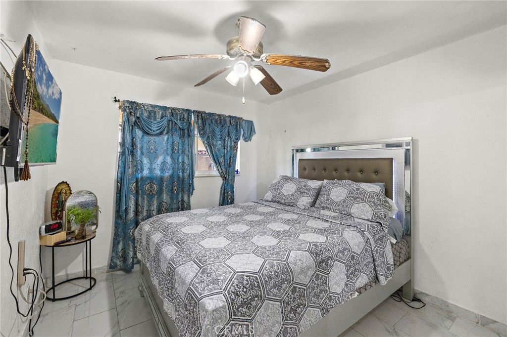 9102 Pacific Anaheim, CA 92804 - Photo 17 of 27