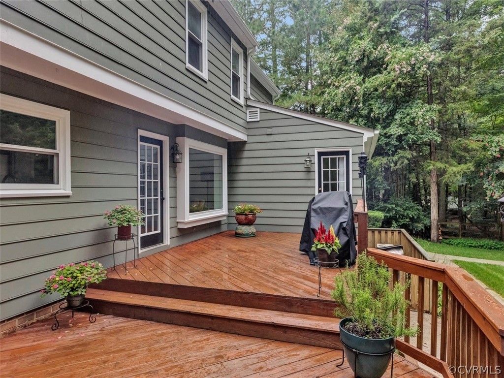 14042 Princess Mary Road Chesterfield, VA 23838 - Photo 28 of 31 a view of a two chairs in the roof deck
