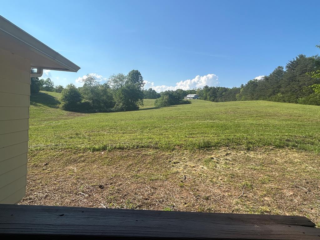 870-868 Sugar Creek Road Blue Ridge, GA 30513 - Photo 80 of 84 a view of an ocean from a balcony