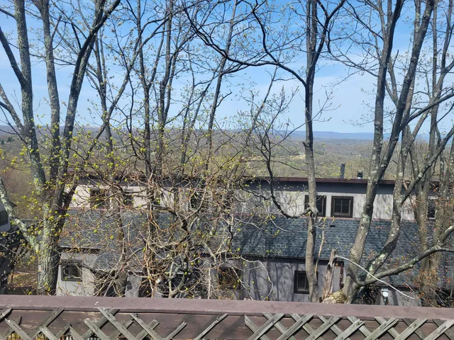 $230,000 | 247 High Pass Way, Tannersville, PA 18372