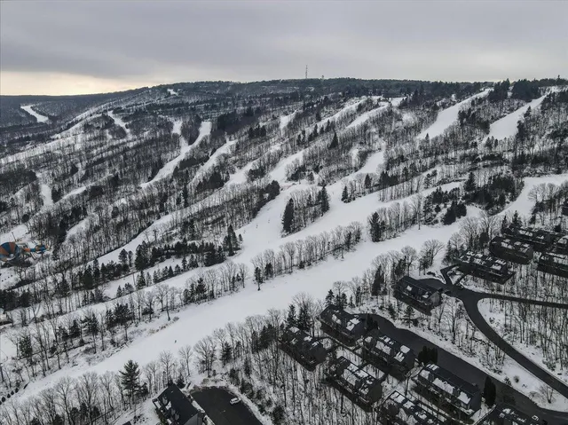 $230,000 | 247 High Pass Way, Tannersville, PA 18372