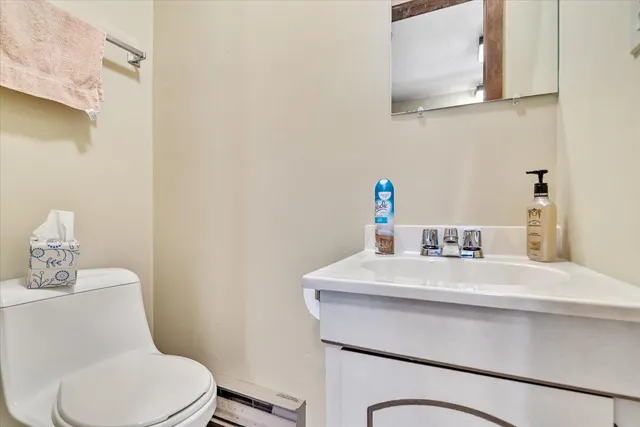 $230,000 | 247 High Pass Way, Tannersville, PA 18372