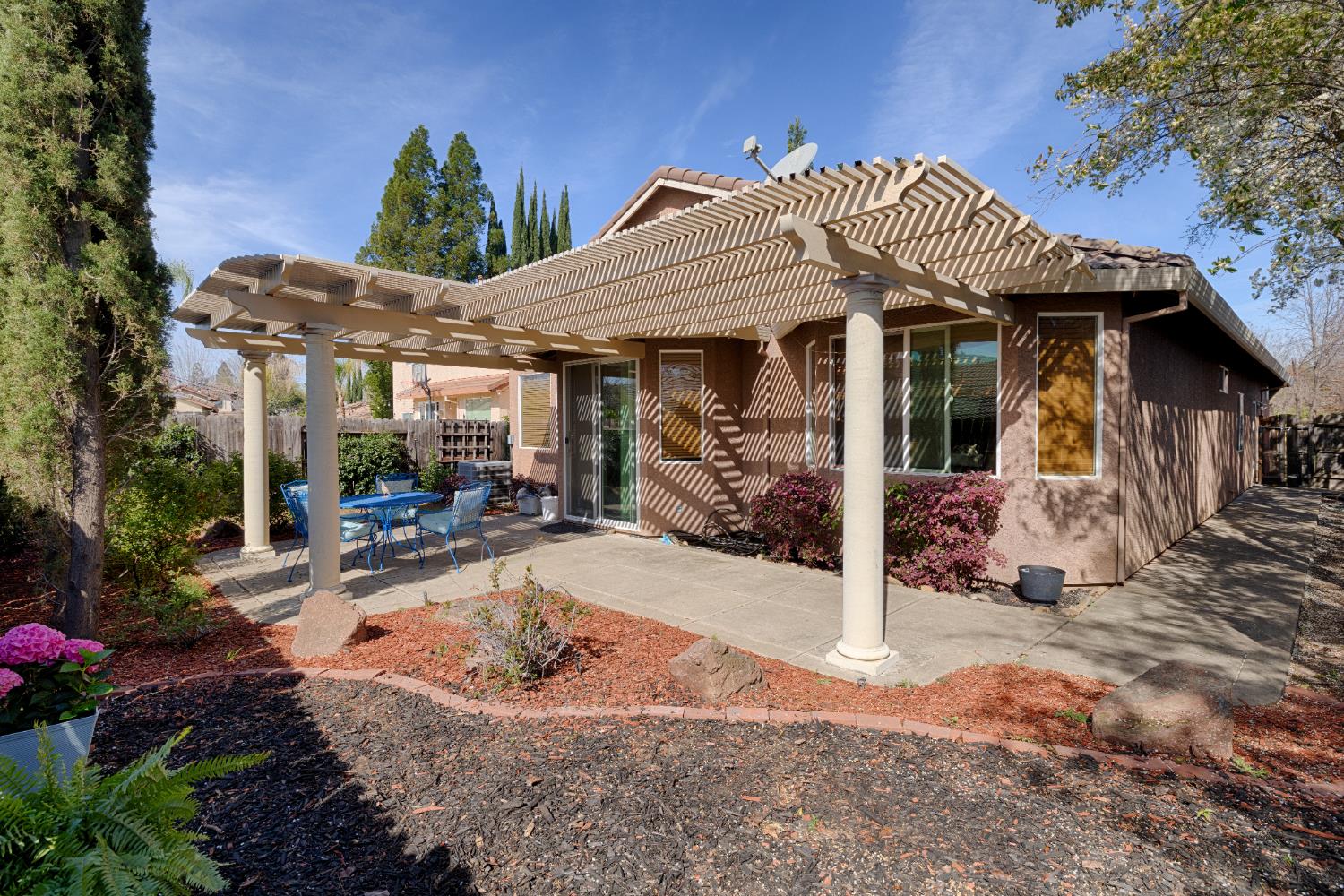 10792 Bellone Way Rancho Cordova, CA 95670 - Photo 5 of 23