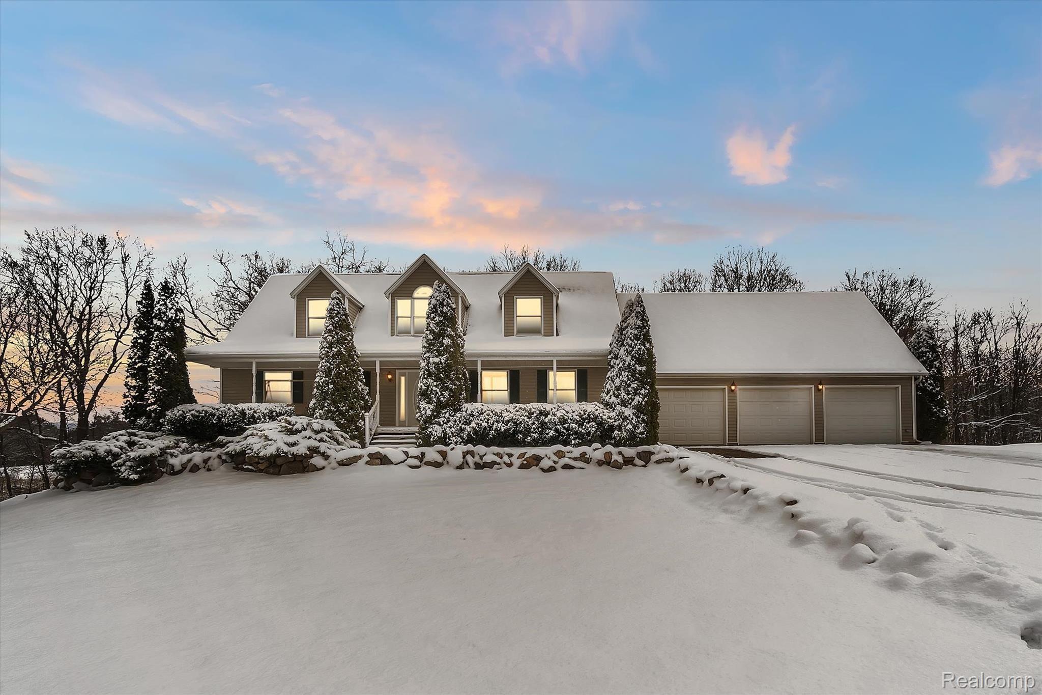 9344 Antcliff Road Howell, MI 48855 - Photo 1 of 43 9344-Antcliff-Rd-WindowStill-Real-Estate-Photgraphy-1 (1).jpg