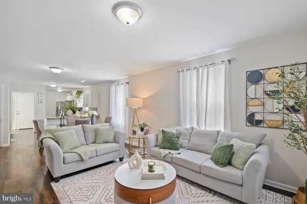 $415,000 | 6401 Halleck Street, District Heights, MD 20747