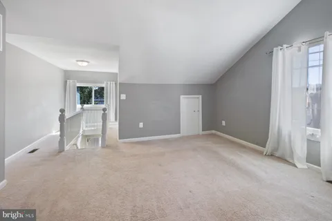 $415,000 | 6401 Halleck Street, District Heights, MD 20747