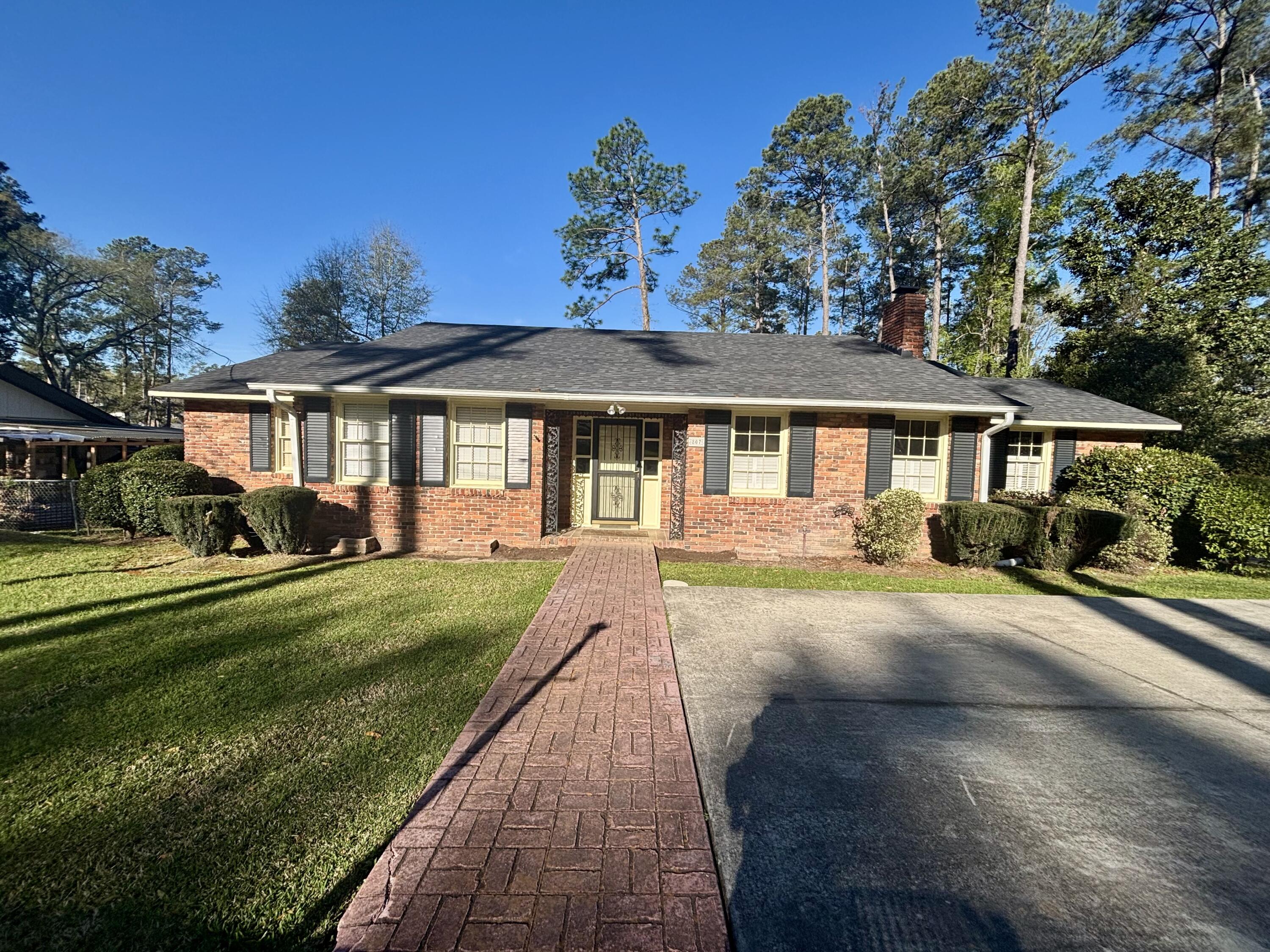 807 Barrett Lane Augusta, GA 30909 - Photo 2 of 21 IMG_1267
