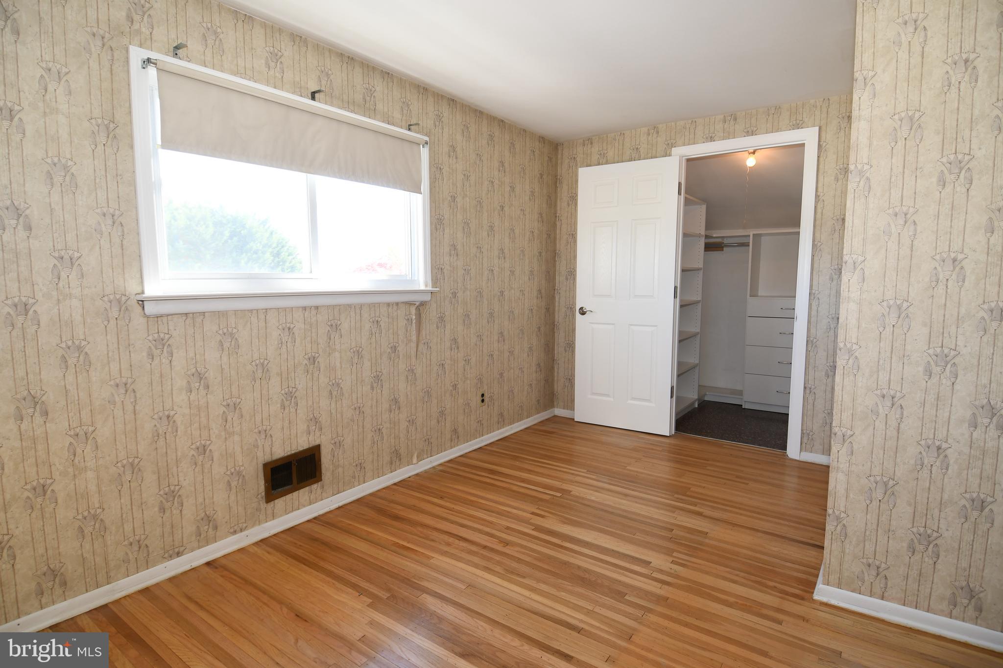 20 Claude Road Hamilton, NJ 08620 - Photo 17 of 34