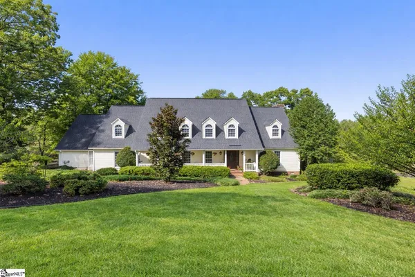 $624,900 | 317 East Killarney Lake, Moore, SC 29369