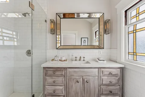 $2,495,000 | 23 Monte Avenue, Piedmont, CA 94611