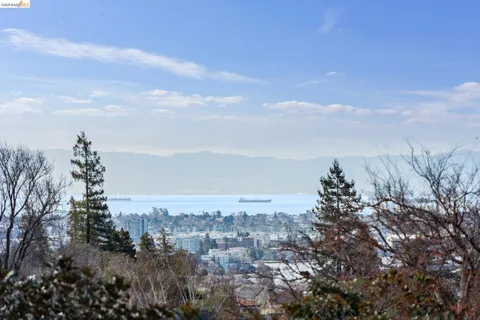 $2,495,000 | 23 Monte Avenue, Piedmont, CA 94611