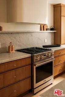 $1,999,000 | 847 17th Street, Unit 6, Santa Monica, CA 90403