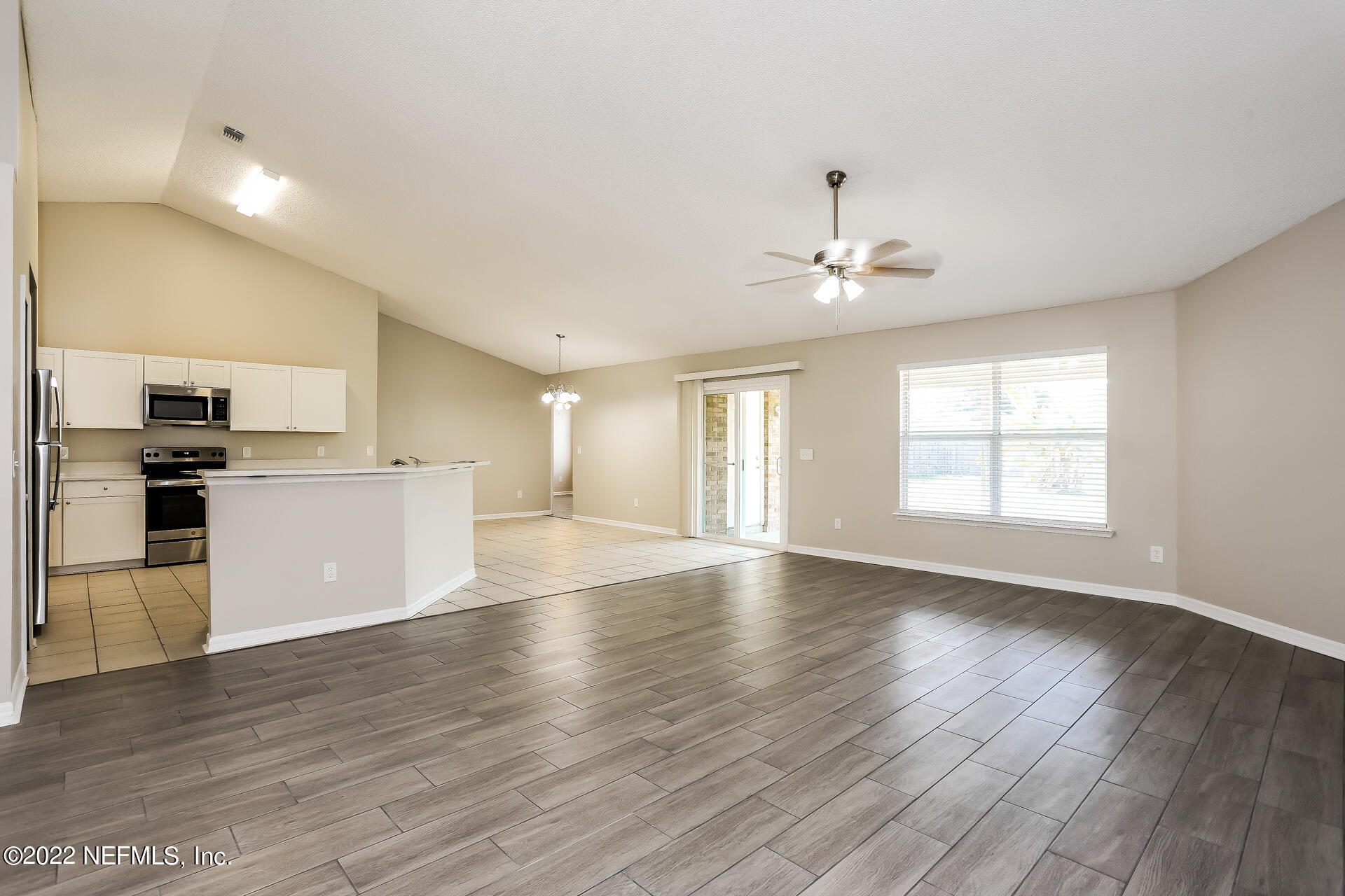 3446 Bristol Bridge Road Orange Park, FL 32073 - Photo 3 of 16 018-photo-living-room-12104856