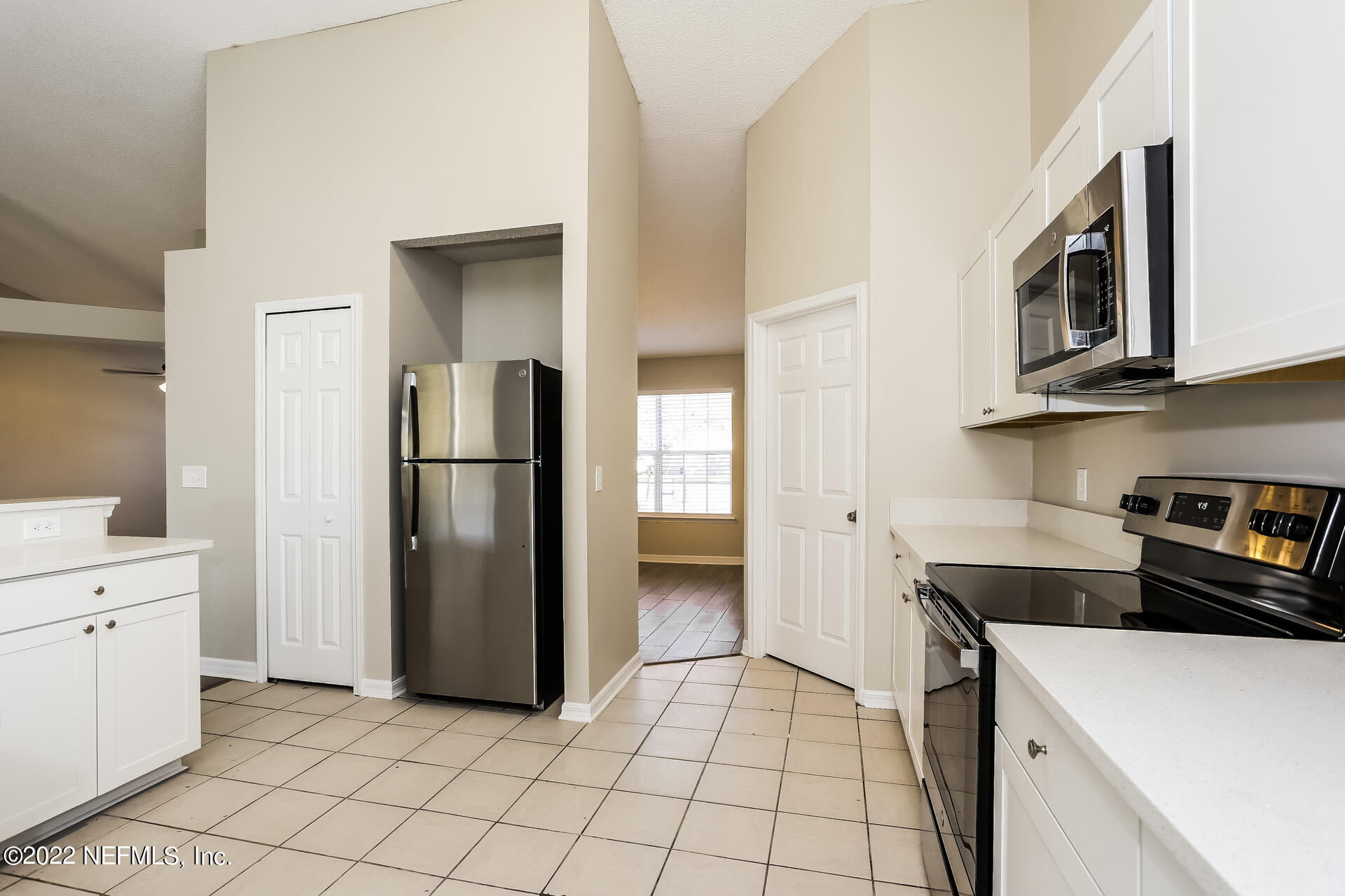 3446 Bristol Bridge Road Orange Park, FL 32073 - Photo 8 of 16 023-photo-kitchen-12104858