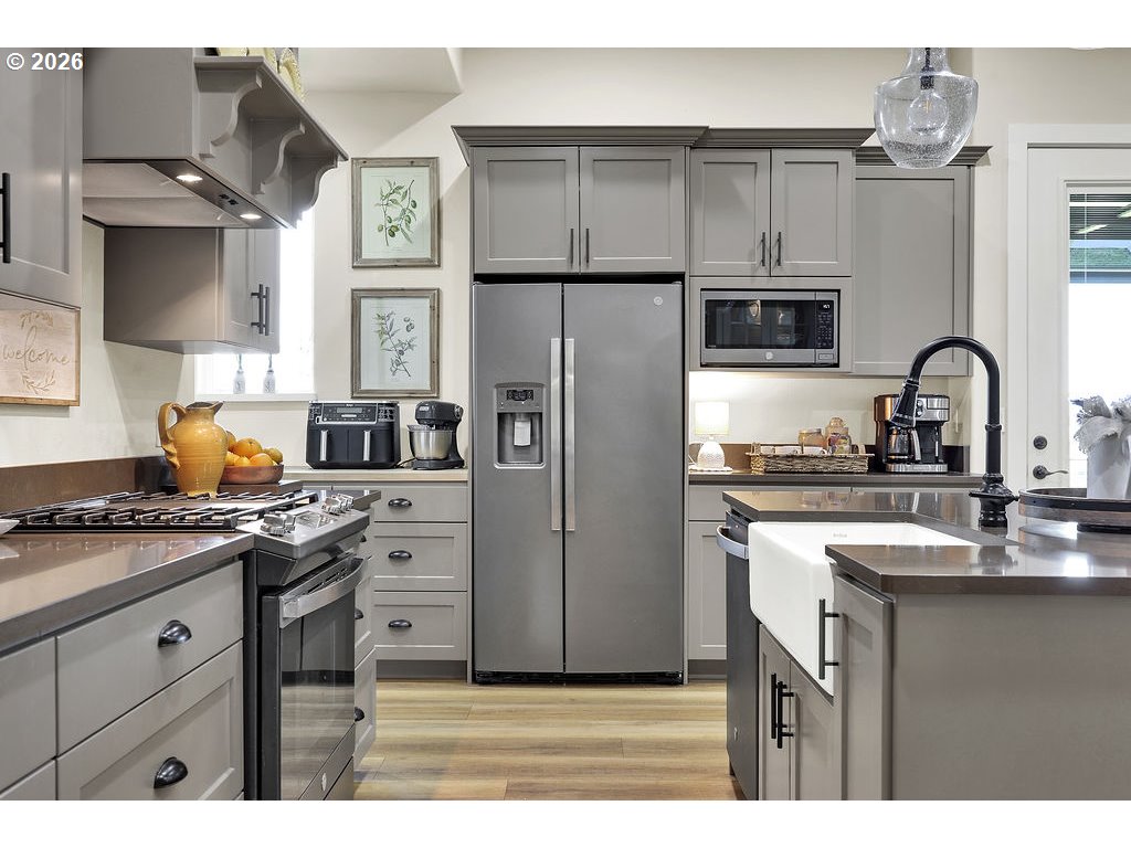 95079 Toftdahl Road Junction City, OR 97448 - Photo 14 of 48