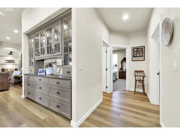 $1,150,000 | 95079 Toftdahl Road, Junction City, OR 97448