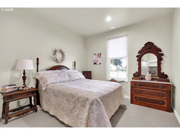 $1,150,000 | 95079 Toftdahl Road, Junction City, OR 97448