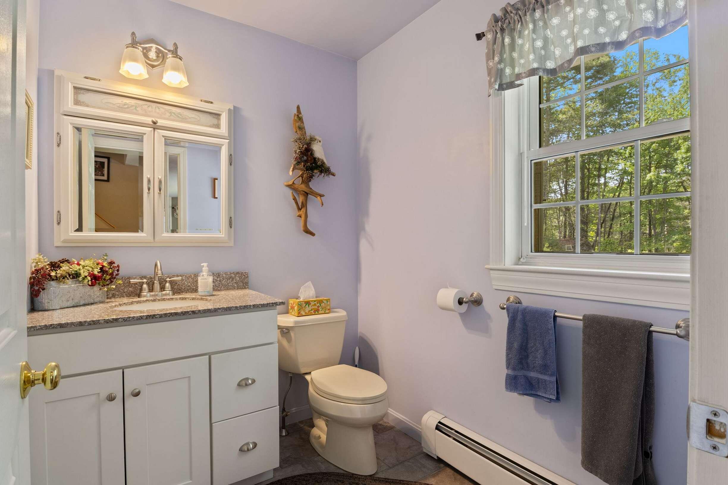 21 North Village Road York, ME 03902 - Photo 14 of 35 first floor half bath
