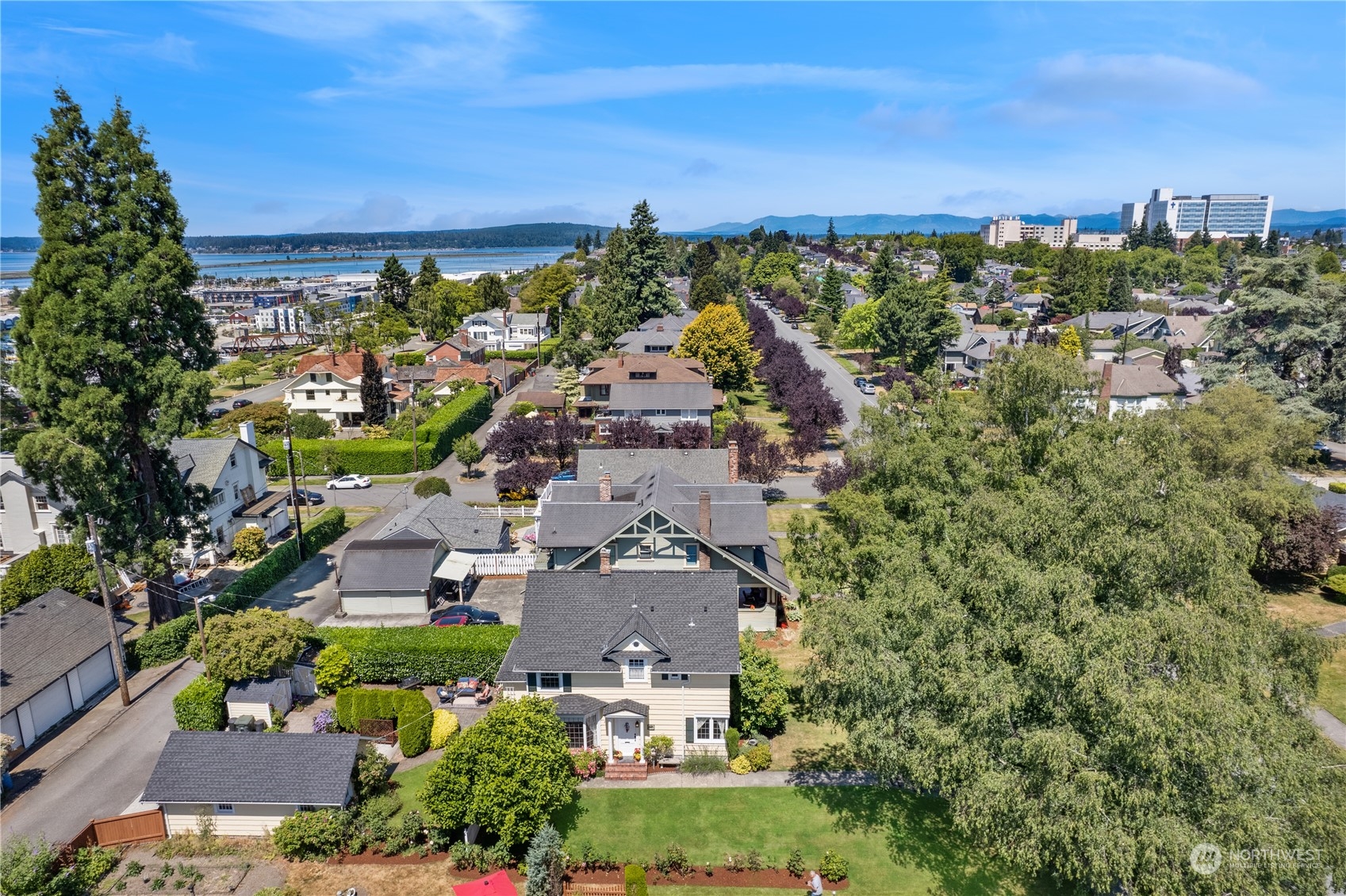 1812 Rucker Avenue Everett, WA 98201 - Photo 34 of 36 an aerial view of multiple house