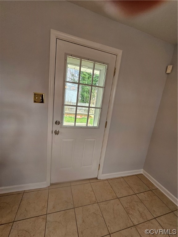 3109 Putney Road Henrico, VA 23228 - Photo 7 of 27 a view of an empty room and window