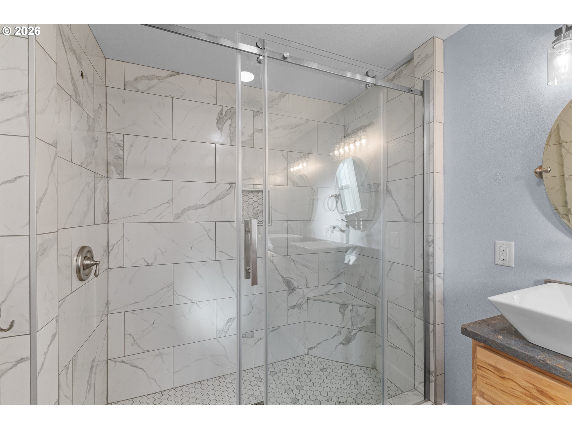 16855 Highway 42 Myrtle Point, OR 97458 - Photo 31 of 43 a bathroom with a shower and a toilet