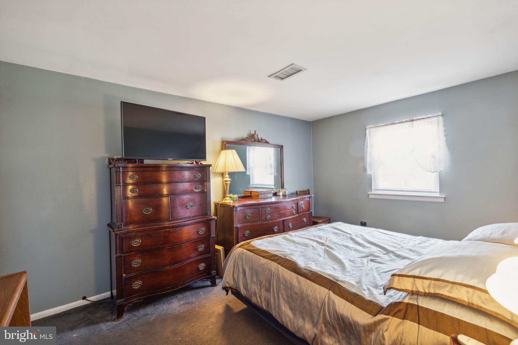 3415 Brookview Road Philadelphia, PA 19154 - Photo 27 of 35 Gallery Image 27