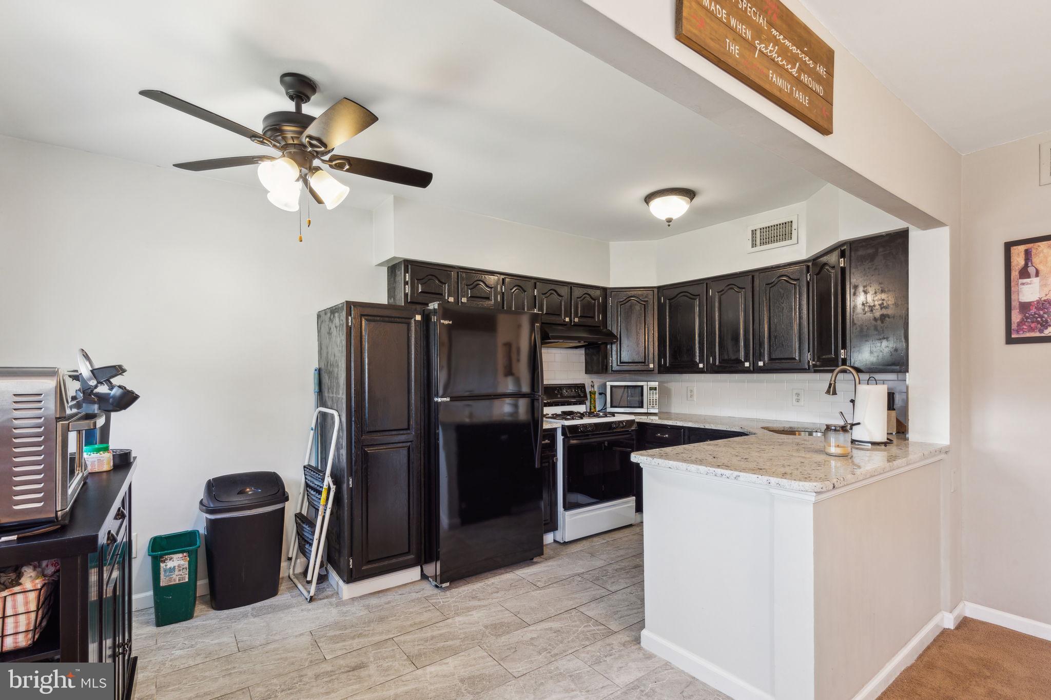 3415 Brookview Road Philadelphia, PA 19154 - Photo 10 of 35 Gallery Image 10