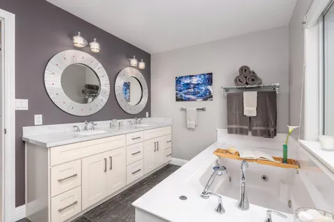 $1,899,000 | 548 Hermosa Avenue, Half Moon Bay, CA 94019