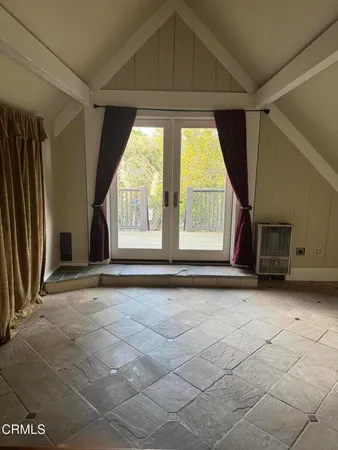 $3,200 | 141 North Grand Avenue, Unit CH, Pasadena, CA 91103