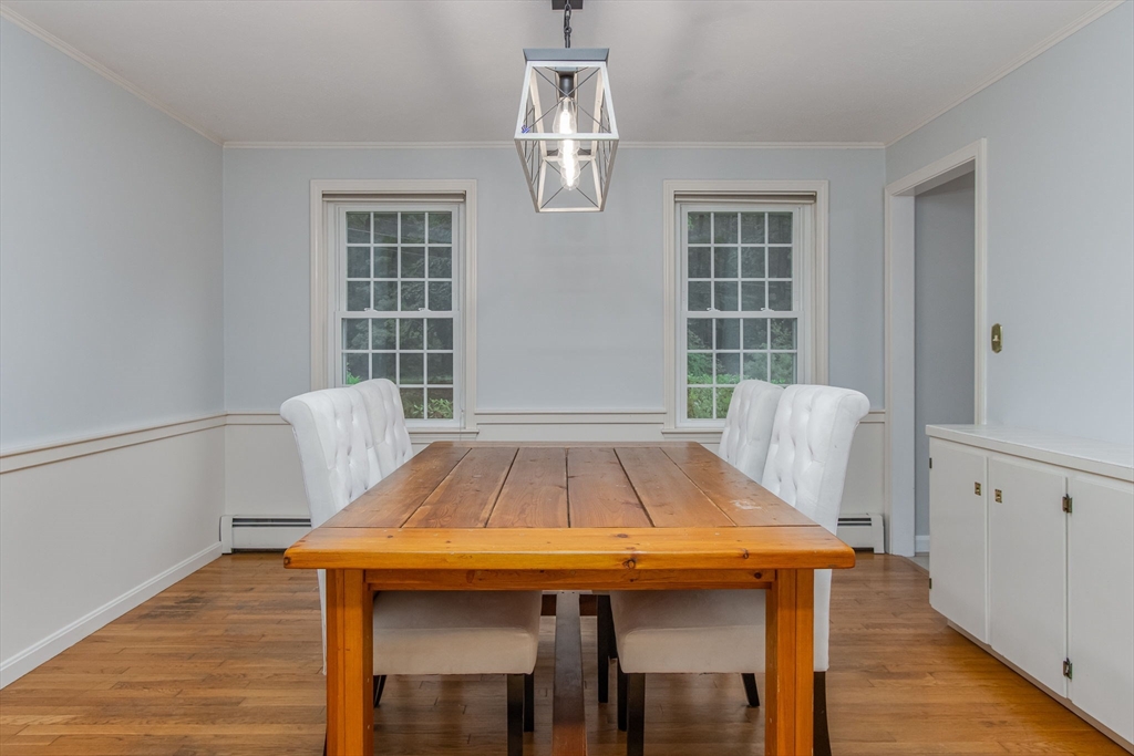 486 Old Dunstable Road Groton, MA 01450 - Photo 7 of 38