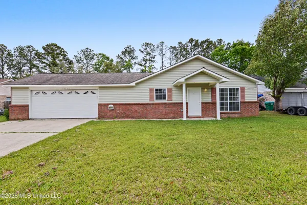 $1,700 | 10695 Plummer Circle, Gulfport, MS 39503