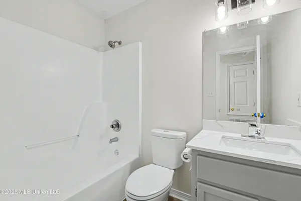 $1,700 | 10695 Plummer Circle, Gulfport, MS 39503