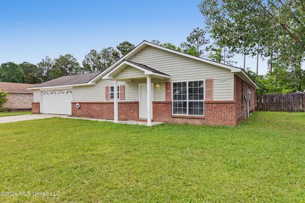 $1,700 | 10695 Plummer Circle, Gulfport, MS 39503