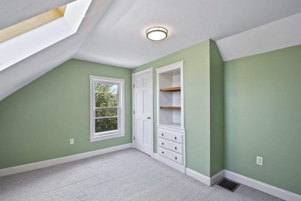 7 Summit Street Maynard, MA 01754 - Photo 28 of 37 Gallery Image 28